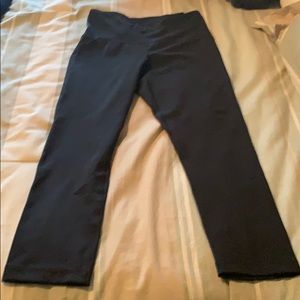 90 degree crop leggings